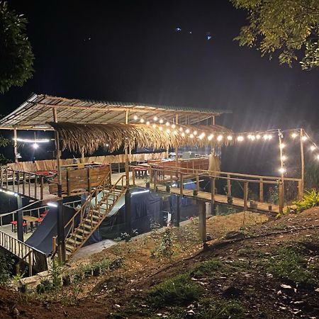 Отель Ella Grill Restaurant Экстерьер фото