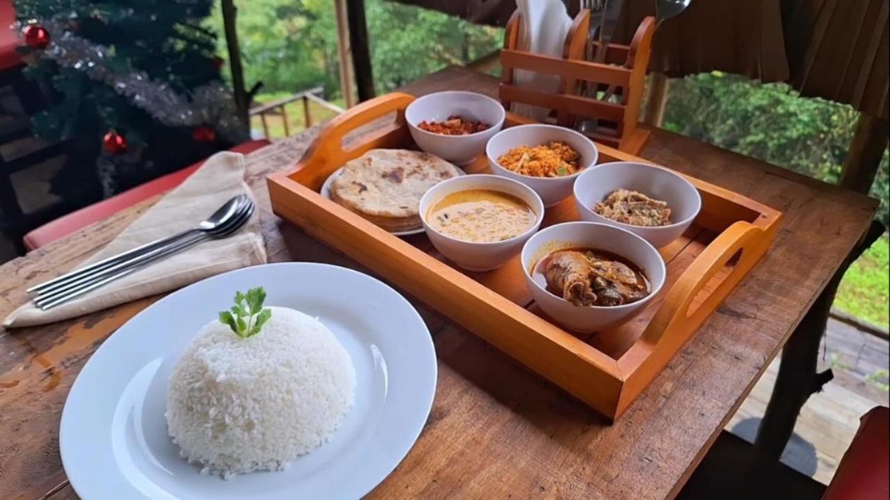 Отель Ella Grill Restaurant Экстерьер фото